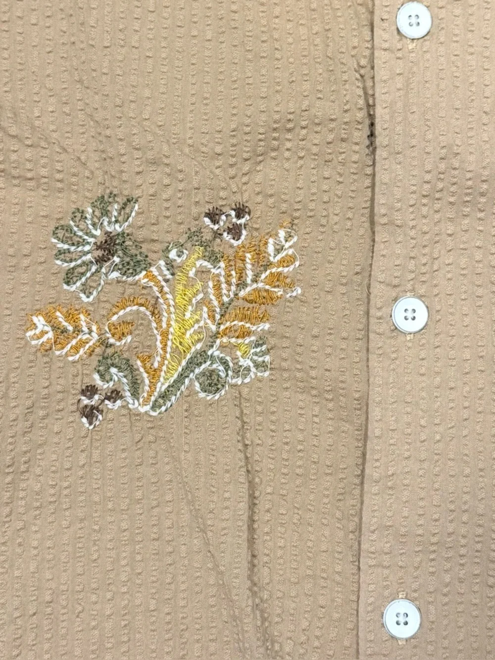 Free Planet Camp Collar Seersucker Embroidered Resort Shirt Tan Large - Picture 5 of 7